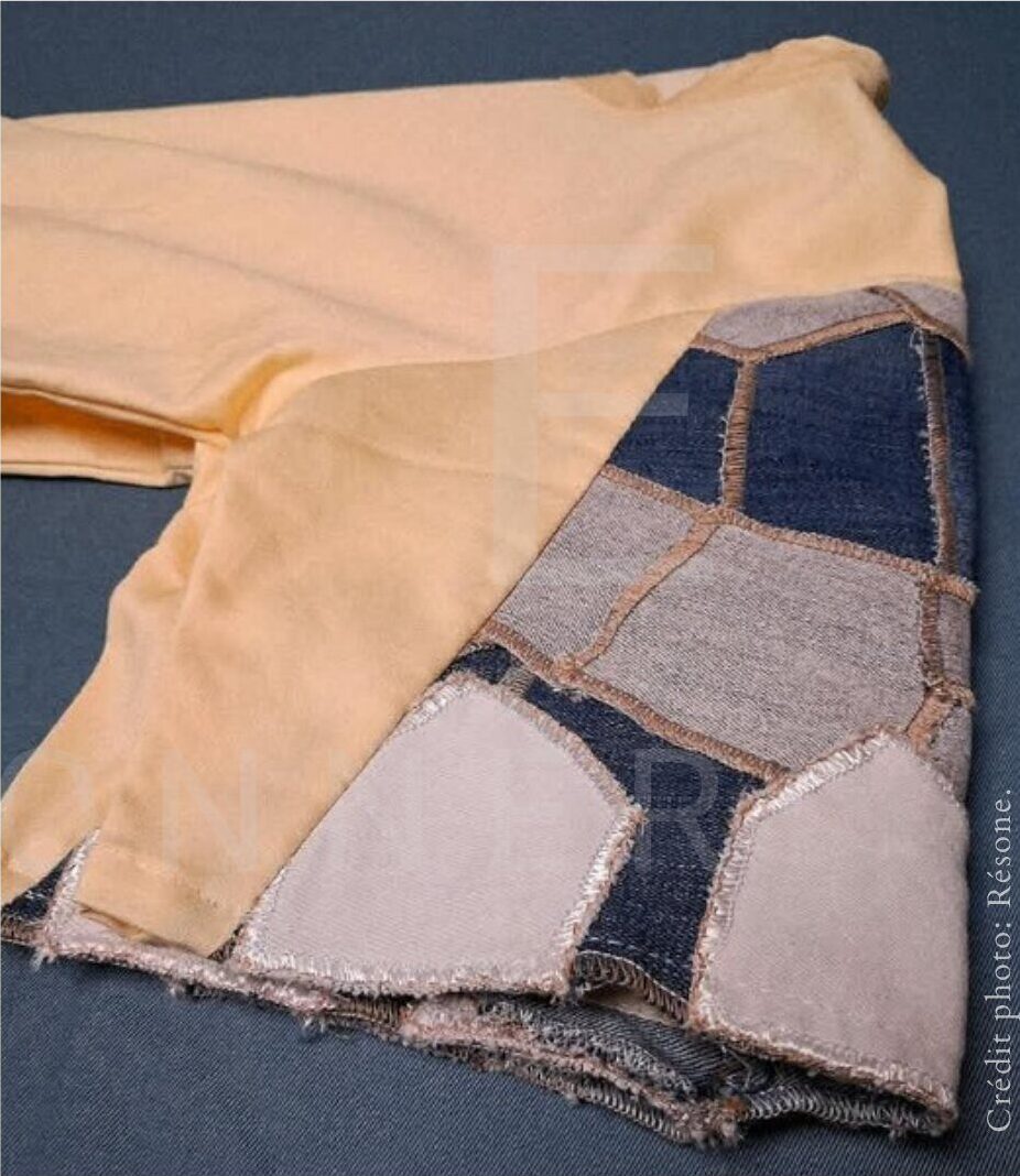 Ensemble pêche avec un large panneau de patchwork en denim.